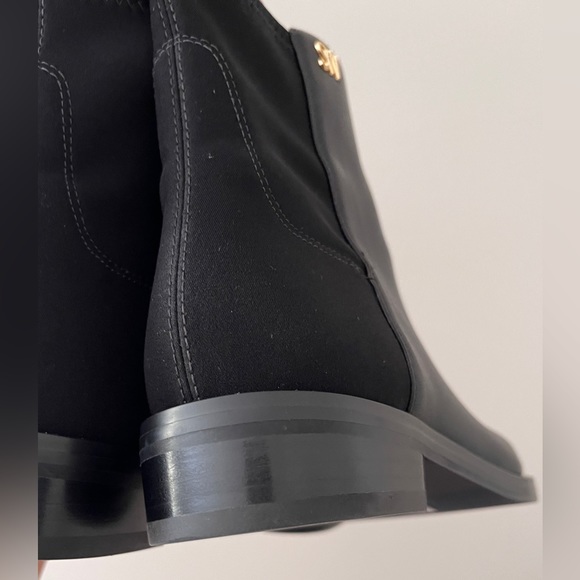 Stuart Weitzman Kye City Booties - Picture 5 of 12